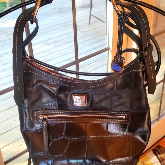 Dooney & Bourke Vintage 1975 Pristine Condition Croc Embossed Shoulder Bag - Picture 1 of 13